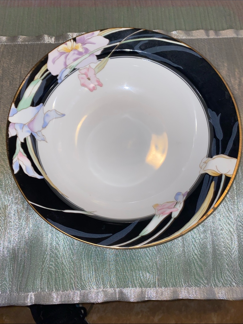 Vintage Mikasa 9” Round Vegetable bowl Black Floral Rim with Gold Trim